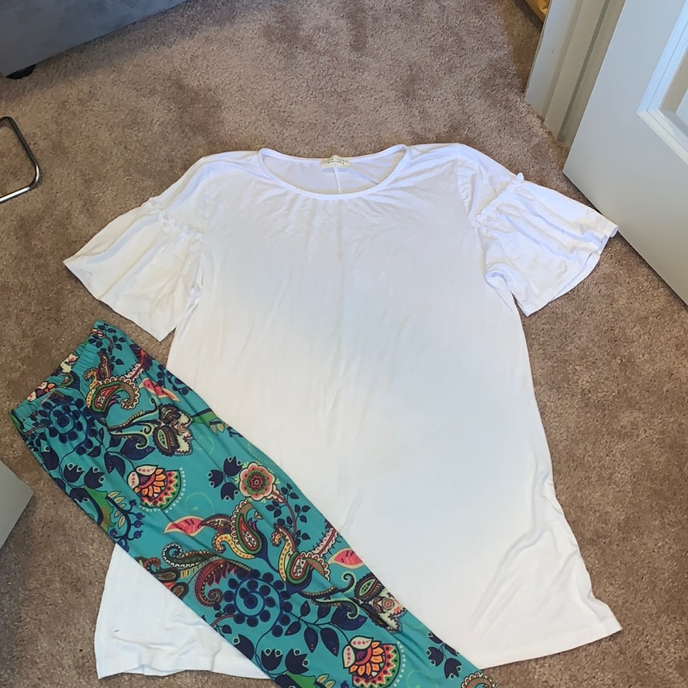 Shirt and capris outfit bundle